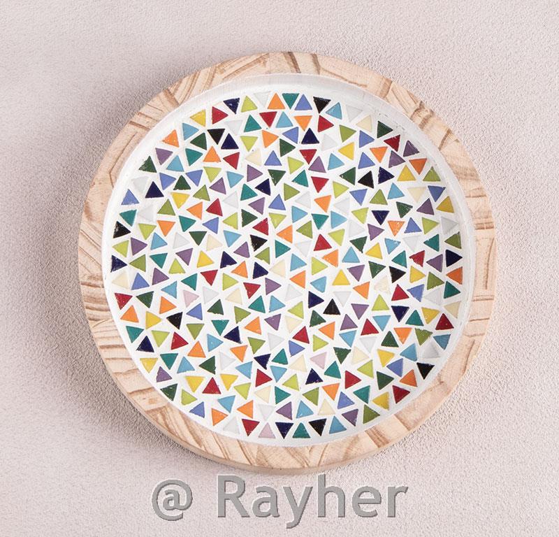 DRVENI PLADANJ S TROKUTASTIM MOZAIKOM