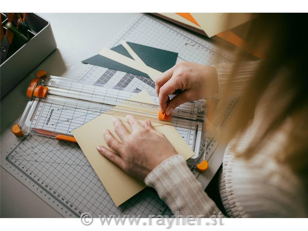 FISKARS SureCut A4, rezač papira