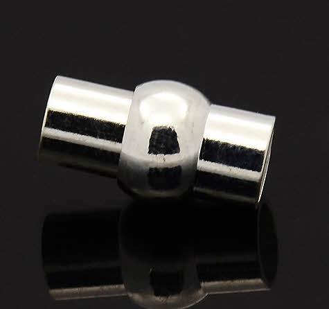Magnetna kopča, srebrna boja 17X10mm