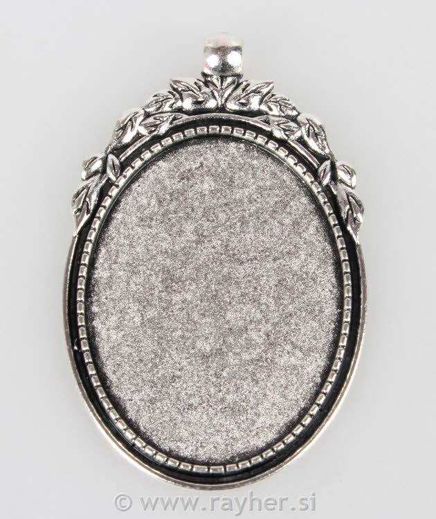 Medaljon antik srebrna, 56X35X2 mm, oval
