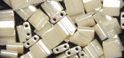 Miyuki Tila perle opak sjajne  5X5X1,9MM